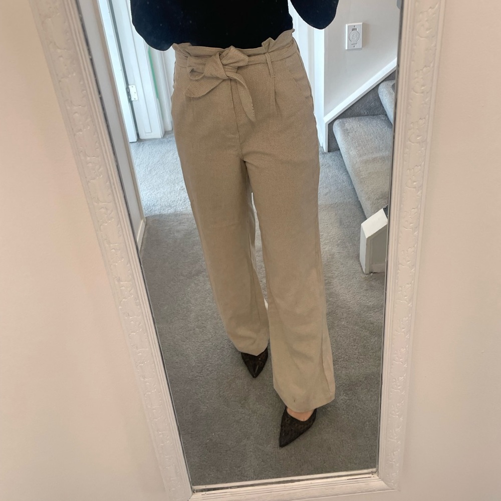 Stylish Tan checkered High-Waisted Pants